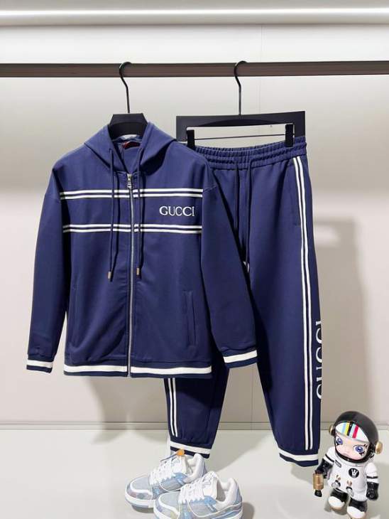 Picture of Gucci Sweater Suits _SKUGucciS-2XL24cr48640244